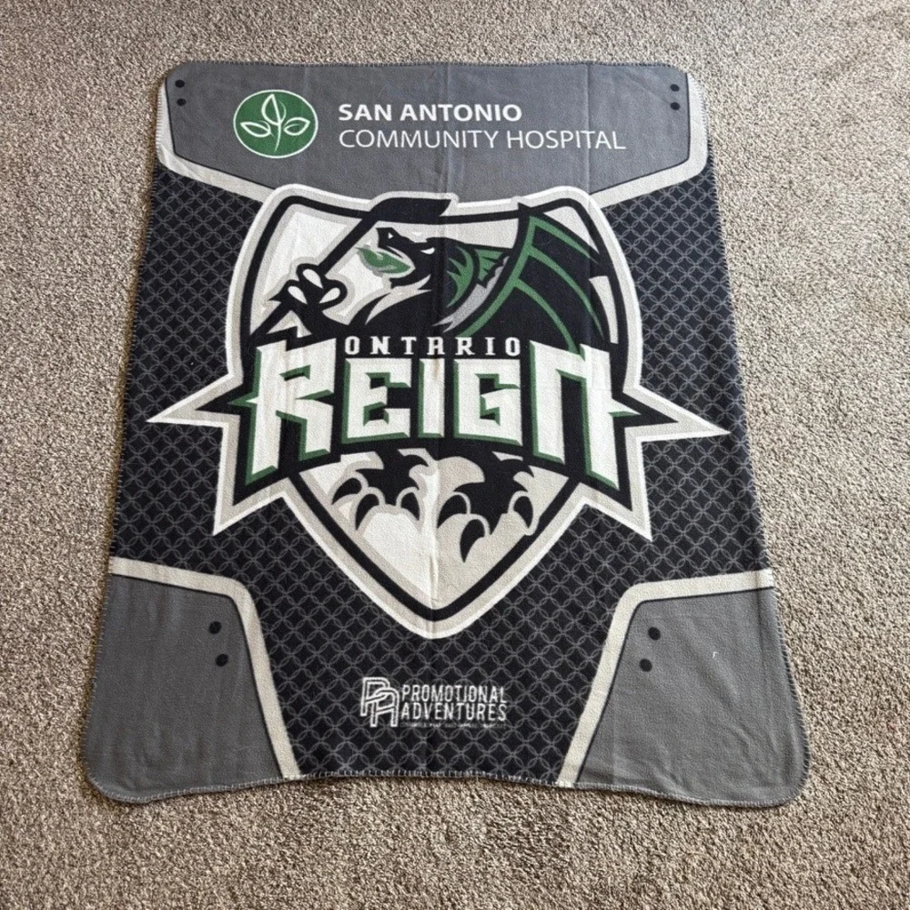 Ontario Reign Fleece Throw Blanket Unisex One Size Black Grey Green Excellent